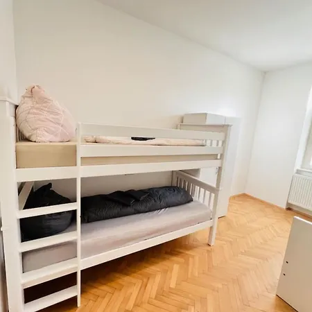 Rebuli - - Zentral Leben In Der Top3 * Leitendorf