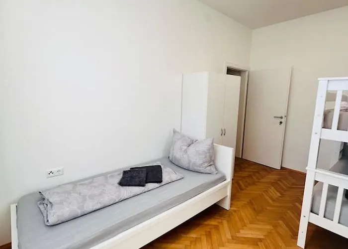 Apartamento Rebuli - - Zentral Leben In Der Top3 Leitendorf