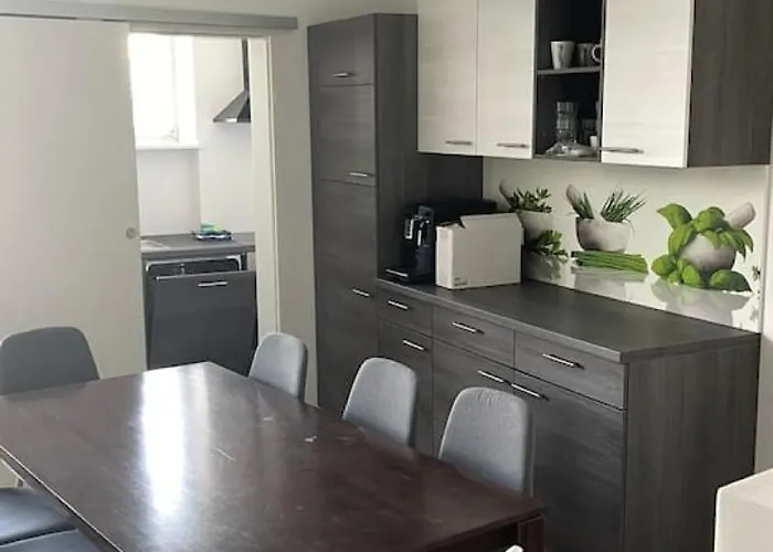 Rebuli - - Zentral Leben In Der Top3 Leitendorf